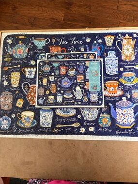 🧩 1000-Piece “Tea Time” puzzle with poster. Navy Blue Floral Teapots. Complete